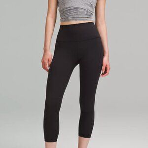 LuluLemon Wunder Train High-Rise Crop with Pockets 23"